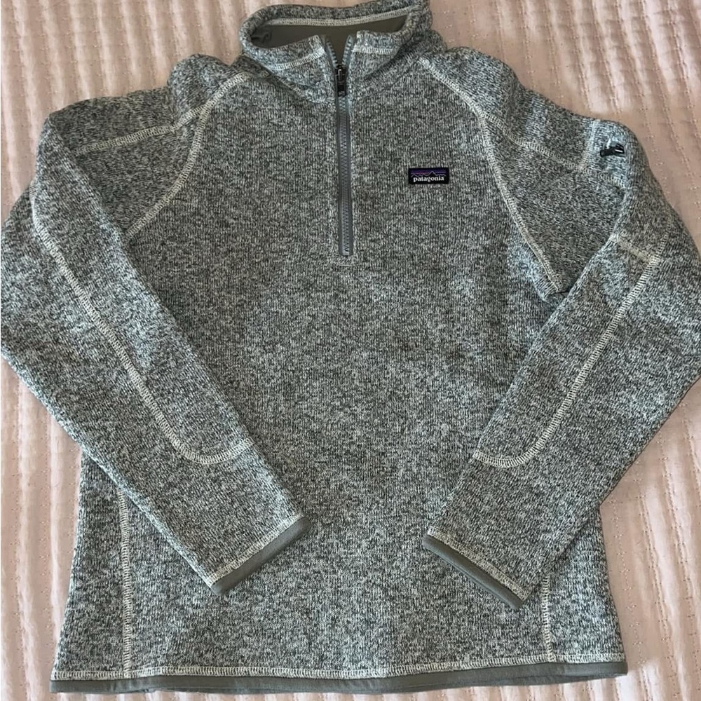Patagonia Gray Quarter-Zip Pullover kids XXL (16-18) or women’s XS/S
